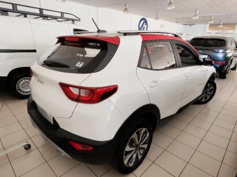 Kia Stonic 1.0 T-GDI MHEV IMT 74KW CONCEPT 5P