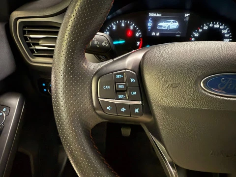 Ford Focus 1.0 Ecoboost MHEV 92kW ST-Line