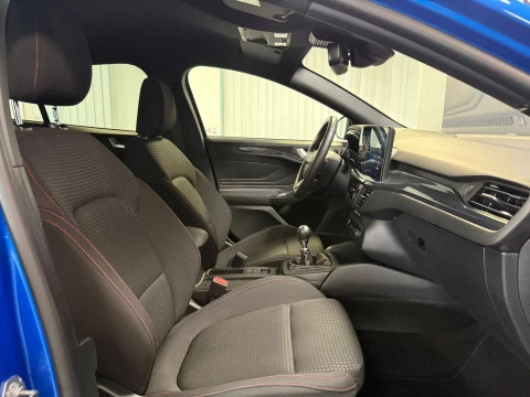 Ford Focus 1.0 Ecoboost MHEV 92kW ST-Line