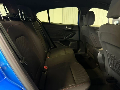 Ford Focus 1.0 Ecoboost MHEV 92kW ST-Line
