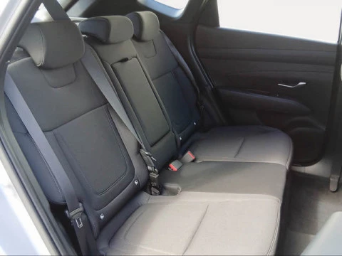 Hyundai Tucson 1.6T HEV Klass AT 158 kW (215 CV)