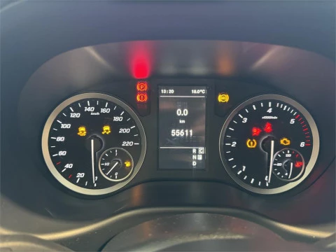 Mercedes-Benz Vito 116CDI AT 120kW Tourer Pro Larga