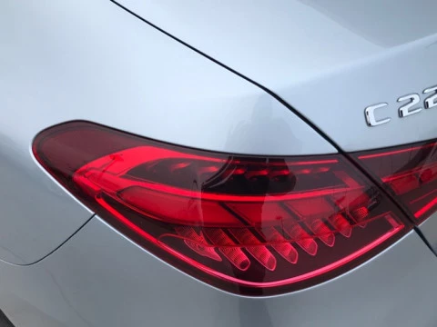 Mercedes-Benz Clase C  220 d Berlina