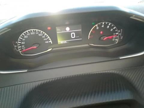 Peugeot 2008 Active Pack BlueHDI 81kW (110CV)