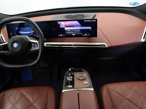 BMW IX XDRIVE40 AUTO 5P