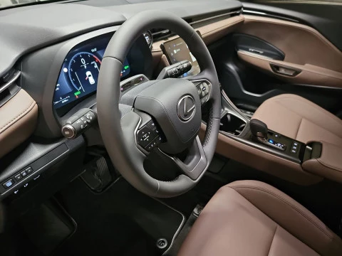 Lexus LBX 1.5 136cv HEV Elegant+