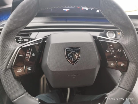 Peugeot 5008 Hybrid 1.2 107KW GT eDCS6