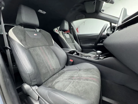 Toyota C-HR 2.0 180H GR Sport