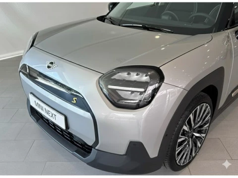 MINI Aceman SE 160 kW (218 CV)