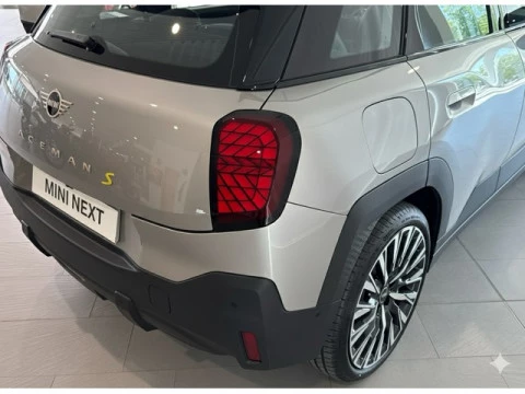 MINI Aceman SE 160 kW (218 CV)