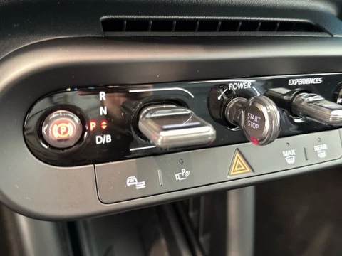 MINI Aceman SE 160 kW (218 CV)