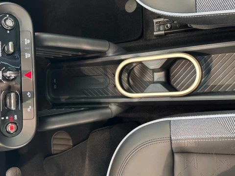 MINI Aceman SE 160 kW (218 CV)