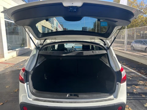 Nissan Qashqai 1.5 dCi TEKNA PREMIUM 4x2 17