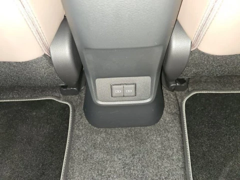 Lexus LBX 1.5 136cv HEV Elegant+