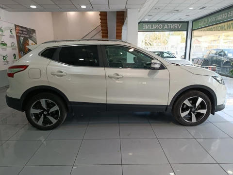 Nissan Qashqai 1.2 DIG-T N-CONNETA