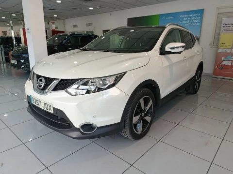 Nissan Qashqai 1.2 DIG-T N-CONNETA