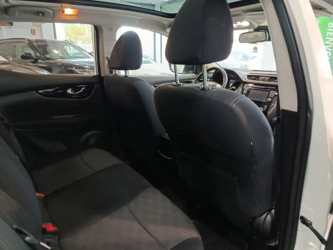 Nissan Qashqai 1.2 DIG-T N-CONNETA