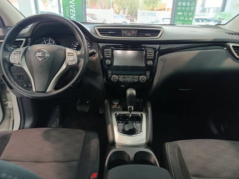Nissan Qashqai 1.2 DIG-T N-CONNETA