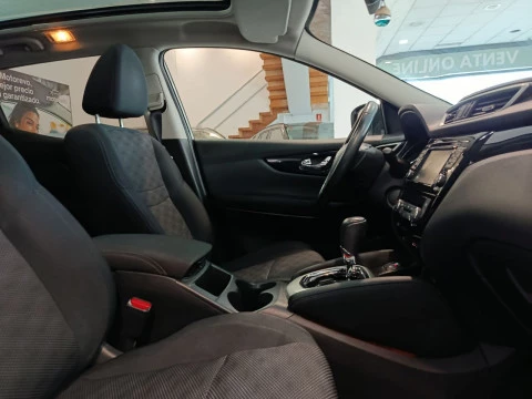 Nissan Qashqai 1.2 DIG-T N-CONNETA