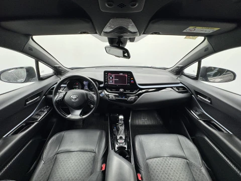 Toyota C-HR 2.0 180H Advance Luxury
