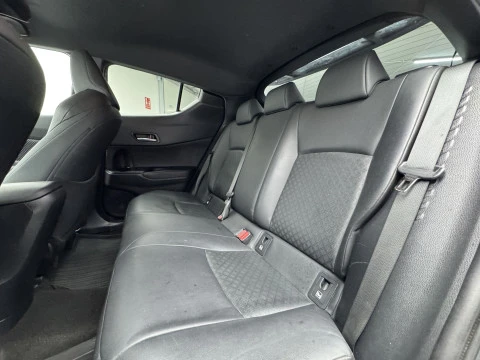 Toyota C-HR 2.0 180H Advance Luxury