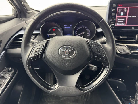 Toyota C-HR 2.0 180H Advance Luxury