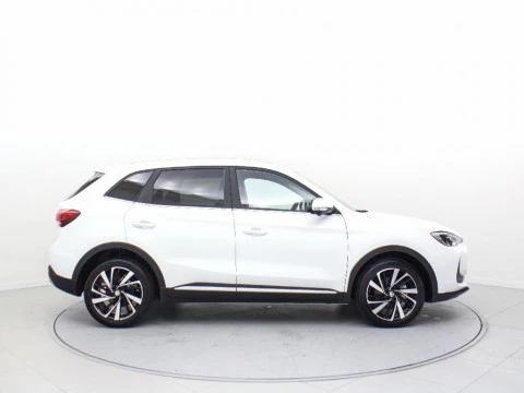 MG ZS 1.5 HEV LUXURY 197 5P