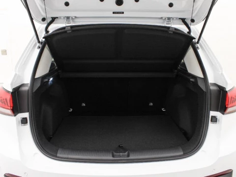 MG ZS 1.5 HEV LUXURY 197 5P