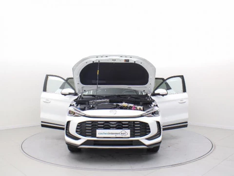 MG ZS 1.5 HEV LUXURY 197 5P