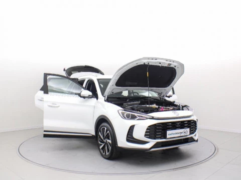 MG ZS 1.5 HEV LUXURY 197 5P