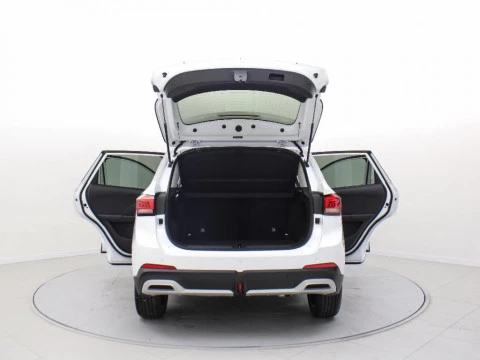 MG ZS 1.5 HEV LUXURY 197 5P