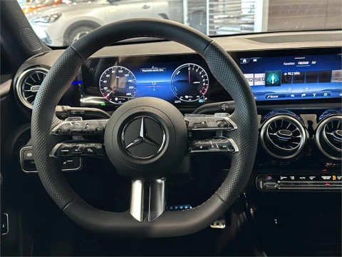 Mercedes-Benz Clase A 250 e con tecnología híbrida EQ