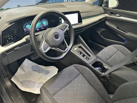 Volkswagen Golf Life 1.0 eTSI 81kW (110CV) DSG