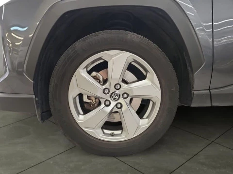 Toyota Rav4 2.5l 220H Advance 4WD