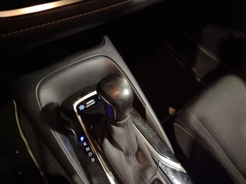 Toyota Corolla 1.8 125H BUSINESS E-CVT TOURING SPORT