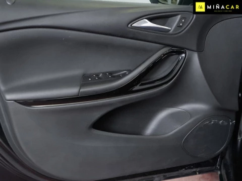 Opel Astra 1.2 Turbo XHT Elegance 96 kW (130 CV)