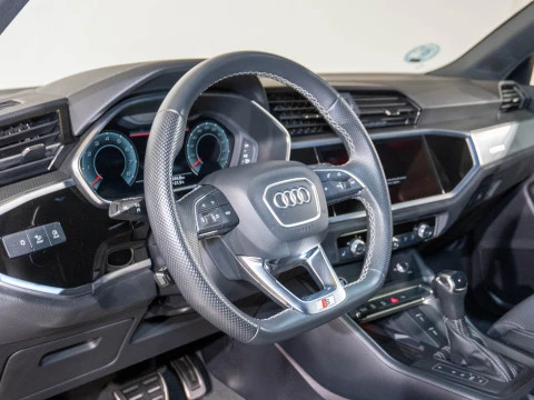 Audi Q3 Black line 35 TFSI 110kW (150CV) S tron