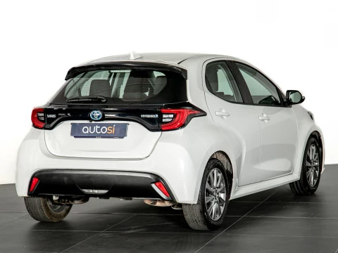 Toyota Yaris 1.5 120H Active Tech