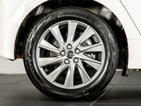 Toyota Yaris 1.5 120H Active Tech