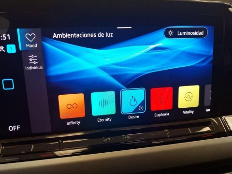 Volkswagen Golf Life 2.0 TDI 85 kW (115 CV)