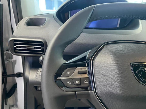 Peugeot Rifter Allure BlueHDi 130 S&S 6 Vel. MAN Long