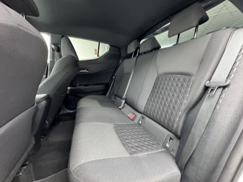Toyota C-HR 2.0 180H Advance