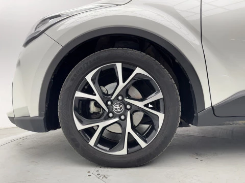 Toyota C-HR 2.0 180H Advance