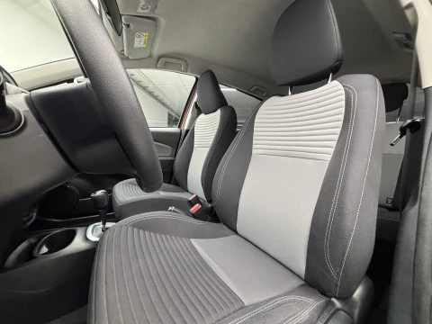 Toyota Yaris 1.5 100H Feel