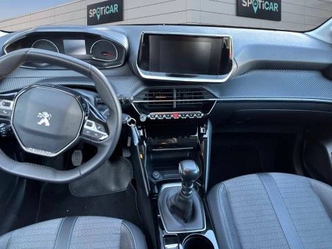 Peugeot 208 BlueHDi 73kW (100CV) Allure