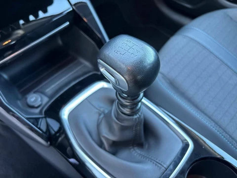 Peugeot 208 BlueHDi 73kW (100CV) Allure