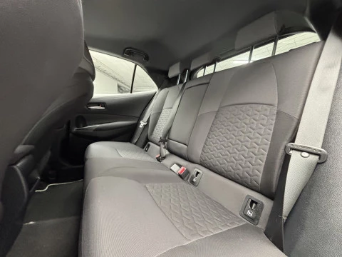 Toyota Corolla 1.8 125H ACTIVE TECH E-CVT