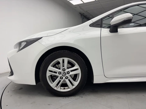 Toyota Corolla 1.8 125H ACTIVE TECH E-CVT