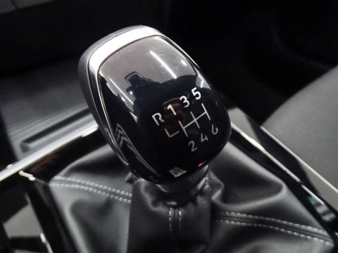 Opel Astra 1.2T XHT 96kW 130CV GS