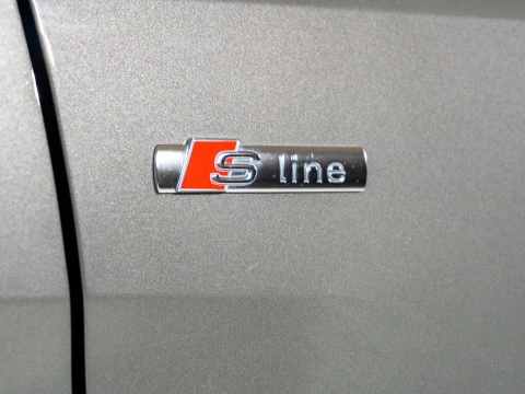 Audi A1 Sportback Adrenalin 30 TFSI 85kW S tron